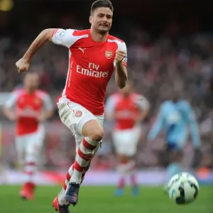 Arsenal's Olivier Giroud in Action During the 2014-2015 Premier League Match Against West Ham United