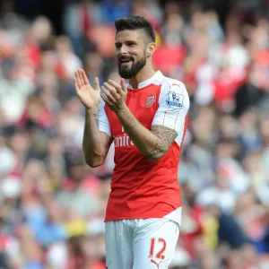 Arsenal's Olivier Giroud in Action: Arsenal vs. Aston Villa, Premier League 2015-16 Arsenal's Olivier Giroud in Action: Arsenal vs. Aston Villa, Premier League 2015-16
