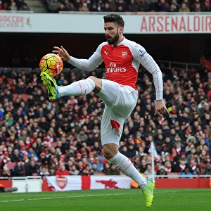 Arsenal's Olivier Giroud in Action Against Leicester City - Premier League 2015-16