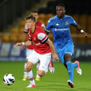 Arsenal's Olsson Outpaces Marseille's Anani in NextGen Series Clash Arsenal's Olsson Outpaces Marseille's Anani in NextGen Series Clash