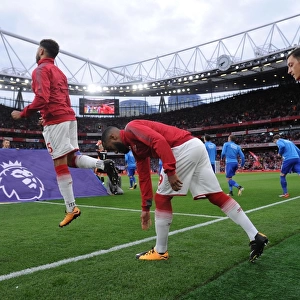 Arsenal's Oxlade-Chamberlain, Lacazette, and Ozil Prepare for Kickoff against Leicester City