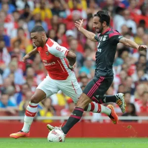 Arsenal's Oxlade-Chamberlain Shines in 5-1 Emirates Cup Win over Benfica featuring Ruben Amorim Arsenal's Oxlade-Chamberlain Shines in 5-1 Emirates Cup Win over Benfica featuring Ruben Amorim