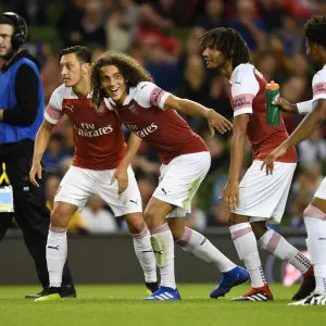 Arsenal's Ozil, Guendouzi, and Elneny Train Together During Arsenal v Chelsea Pre-Season Friendly (2018-19) Arsenal's Ozil, Guendouzi, and Elneny Train Together During Arsenal v Chelsea Pre-Season Friendly (2018-19)