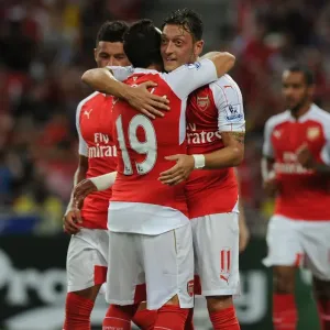 Arsenal's Ozil Scores Hat-Trick: Arsenal Triumphs Over Everton in Barclays Asia Trophy Arsenal's Ozil Scores Hat-Trick: Arsenal Triumphs Over Everton in Barclays Asia Trophy