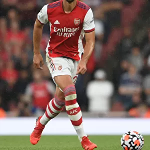 Arsenal's Pablo Mari Faces Off Against Chelsea at Emirates Stadium (2021-22)