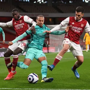 Arsenal's Pepe and Ceballos Clash with Liverpool's Thiago: Intense Rivalry on the Emirates Field