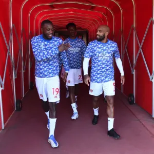 Arsenal's Pepe and Lacazette Before Clash Against Leeds United (2021-22) Arsenal's Pepe and Lacazette Before Clash Against Leeds United (2021-22)