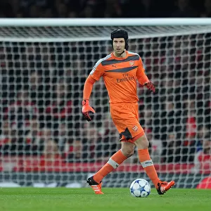 Arsenal's Petr Cech in Action Against FC Bayern Munich - UEFA Champions League 2015/16