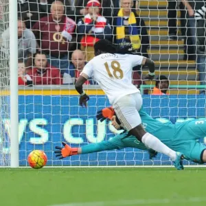 Arsenal's Petr Cech Stops Bafe Gomis: Dramatic Save at Swansea City