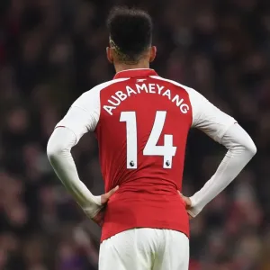 Arsenal's Pierre-Emerick Aubameyang in Action against Everton (Premier League 2017-18)