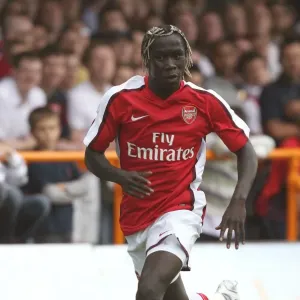Arsenal's Pre-Season Triumph: Bacary Sagna Shines in 1-2 Victory Over Barnet Arsenal's Pre-Season Triumph: Bacary Sagna Shines in 1-2 Victory Over Barnet