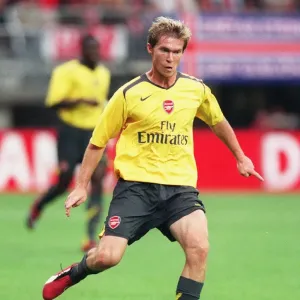 Arsenal's Pre-Season Victory: 3-0 Over AZ Alkmaar, Holland, 2006 Arsenal's Pre-Season Victory: 3-0 Over AZ Alkmaar, Holland, 2006