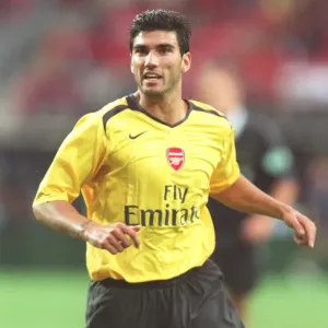 Arsenal's Pre-Season Victory: 3-0 Over AZ Alkmaar, Holland, 2006 Arsenal's Pre-Season Victory: 3-0 Over AZ Alkmaar, Holland, 2006