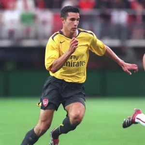 Arsenal's Pre-Season Victory: 3-0 over AZ Alkmaar, Holland, 2006 Arsenal's Pre-Season Victory: 3-0 over AZ Alkmaar, Holland, 2006