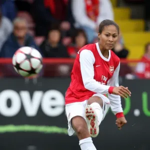 Arsenal's Rachel Yankey Leads 9-0 UEFA Women's Champions League Victory Arsenal's Rachel Yankey Leads 9-0 UEFA Women's Champions League Victory