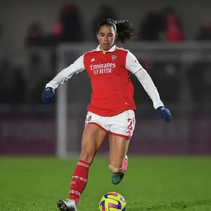 Arsenal's Rafaelle Souza in Action: Arsenal Women vs Liverpool Women, FA Women's Super League 2022-23