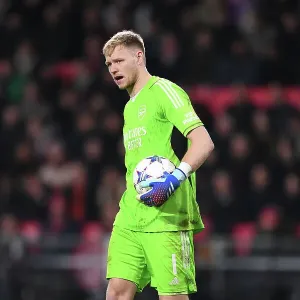 Arsenal's Ramsdale Amidst Tension: Focused Performance in PSV Eindhoven's Champions League Clash Arsenal's Ramsdale Amidst Tension: Focused Performance in PSV Eindhoven's Champions League Clash