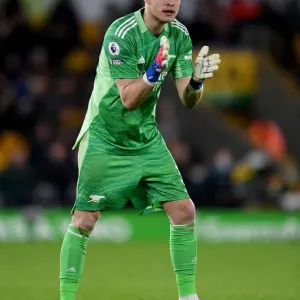 Arsenal's Ramsdale Stands Firm: A Battle at Wolverhampton Wanderers in the Premier League