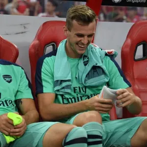 Arsenal's Ramsey and Holding Ready for Arsenal vs Paris Saint-Germain Pre-Season Showdown in Singapore, 2018