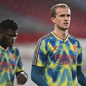 Arsenal's Rob Holding Prepares for Manchester United Clash in Empty Old Trafford (2020-21 Premier League)