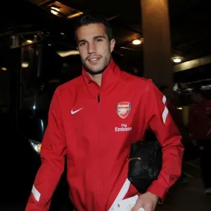 Arsenal's Robin van Persie Gears Up for Arsenal v Wigan Athletic in the Premier League