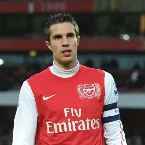 Arsenal's Robin van Persie Gears Up for FA Cup Battle Against Aston Villa