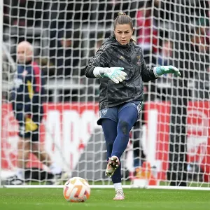 Arsenal's Sabrina D'Angelo Gears Up for FA Women's Super League Showdown Against Manchester City