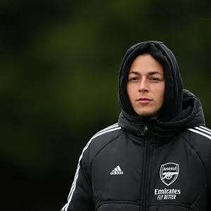 Arsenal's Sabrina D'Angelo Gears Up for FA WSL Showdown Against Manchester City