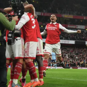 Arsenal's Saliba Scores: Arsenal FC vs Brentford FC, Premier League 2022-23 Arsenal's Saliba Scores: Arsenal FC vs Brentford FC, Premier League 2022-23