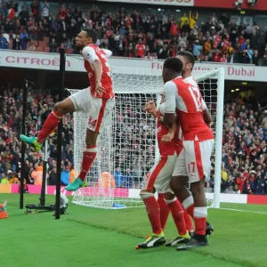 Arsenal's Santi Cazorla Scores Second Goal Against Southampton (2016-17) - Francis Coquelin Celebrates