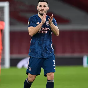 Arsenal's Sead Kolasinac Celebrates with Fans after Europa League Victory over Rapid Wien
