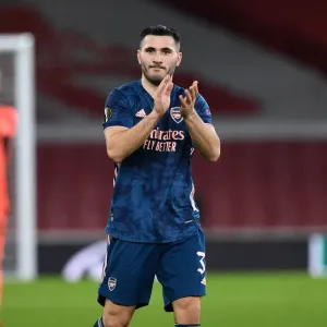 Arsenal's Sead Kolasinac Celebrates with Fans after Europa League Victory over Rapid Wien