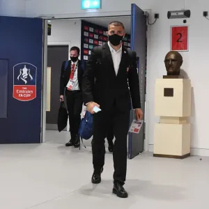 Arsenal's Sead Kolasinac at Empty FA Cup Final: Arsenal vs Chelsea (2020) Arsenal's Sead Kolasinac at Empty FA Cup Final: Arsenal vs Chelsea (2020)