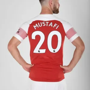 Arsenal's Shkodran Mustafi at 2018/19 First Team Photo Call
