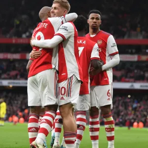 Arsenal's Smith Rowe and Lacazette Celebrate First Goal Against Brentford in 2021-22 Premier League Arsenal's Smith Rowe and Lacazette Celebrate First Goal Against Brentford in 2021-22 Premier League