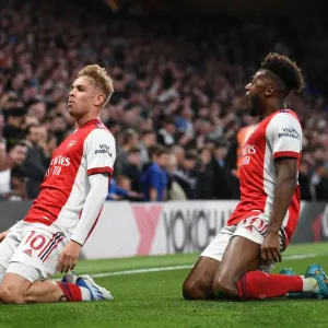 Arsenal's Smith Rowe and Tavares Celebrate Second Goal Against Chelsea (2021-22) Arsenal's Smith Rowe and Tavares Celebrate Second Goal Against Chelsea (2021-22)
