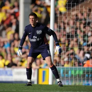 Arsenal's Szczesny Saves the Day: Thrilling Norwich Showdown, Premier League 2011/12