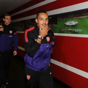 Arsenal's Theo Walcott and Thomas Vermaelen Prepare for Battle against Tottenham Hotspur (2012-13) Arsenal's Theo Walcott and Thomas Vermaelen Prepare for Battle against Tottenham Hotspur (2012-13)