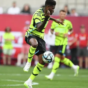 Arsenal's Thomas Partey Faces Manchester United in Pre-Season Friendly, 2023-24
