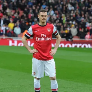 Arsenal's Thomas Vermaelen Prepares for Arsenal v Norwich City Clash (2012-13) Arsenal's Thomas Vermaelen Prepares for Arsenal v Norwich City Clash (2012-13)