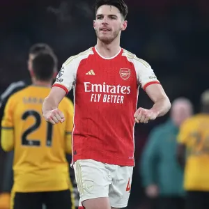 Arsenal's Thrilling Victory over Wolverhampton Wanderers in the 2023-24 Premier League: Declan Rice Celebrates at Emirates Stadium