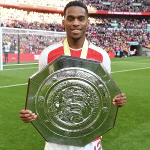 Arsenal's Timber Stands Tall: Arsenal vs Manchester City - FA Community Shield 2023-24 Arsenal's Timber Stands Tall: Arsenal vs Manchester City - FA Community Shield 2023-24