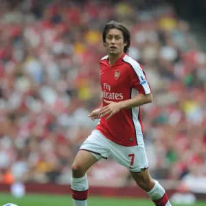 Arsenal's Tomas Rosicky Shines in 4:0 Victory over Wigan Athletic, Emirates Stadium, 2009