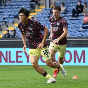 Arsenal's Tomiyasu Gears Up for Burnley Clash in Premier League (2021-22) Arsenal's Tomiyasu Gears Up for Burnley Clash in Premier League (2021-22)
