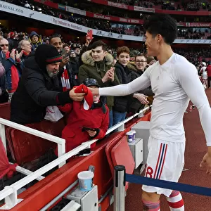 Arsenal's Tomiyasu Gifts Shirt to Ecstatic Fan After Newcastle Victory