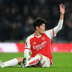 Arsenal's Tomiyasu Suffers Injury in Arsenal v Wolverhampton Wanderers Premier League Clash (2023-24)