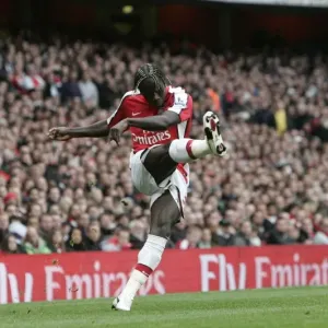 Arsenal's Triumph: Bacary Sagna Shines in 3-1 Barclays Premier League Victory over Birmingham City (17/10/09)