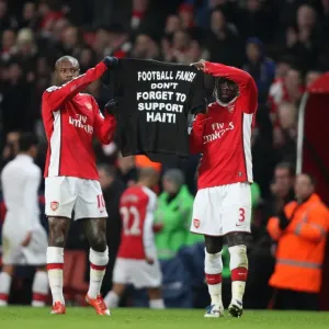 Arsenal's Triumph: 4-2 Victory Over Bolton Wanderers (2010) Arsenal's Triumph: 4-2 Victory Over Bolton Wanderers (2010)