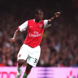 Arsenal's Triumph: Justin Hoyte's Performance in Arsenal's 3-0 Victory over Sparta Prague in the UEFA Champions League (2007) Arsenal's Triumph: Justin Hoyte's Performance in Arsenal's 3-0 Victory over Sparta Prague in the UEFA Champions League (2007)