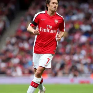 Arsenal's Triumph over Atletico Madrid: Rosicky's Brilliant Performance (2:1)